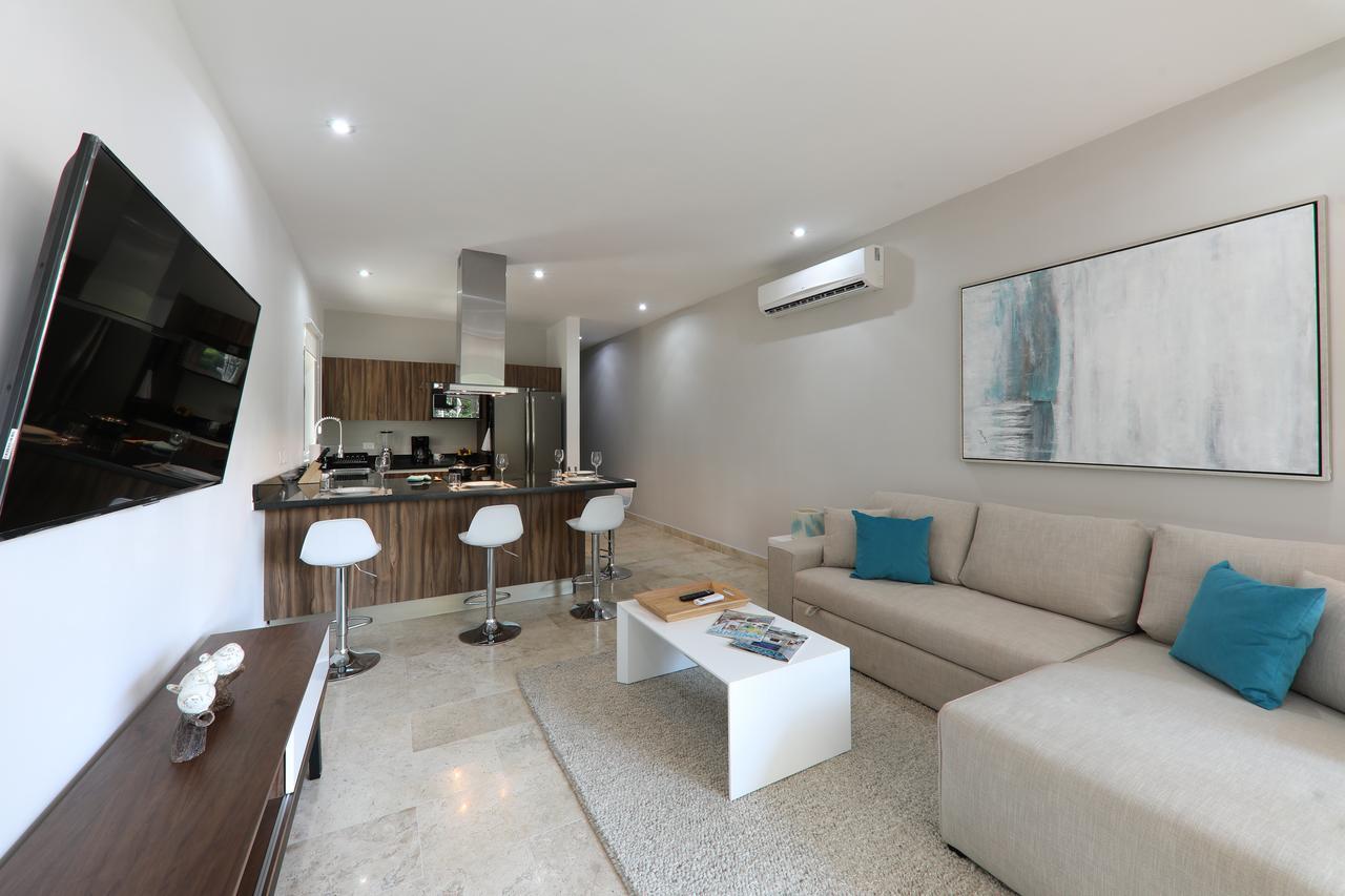 Terrazas Apartments By Bahia Principe Chacalal Exterior photo