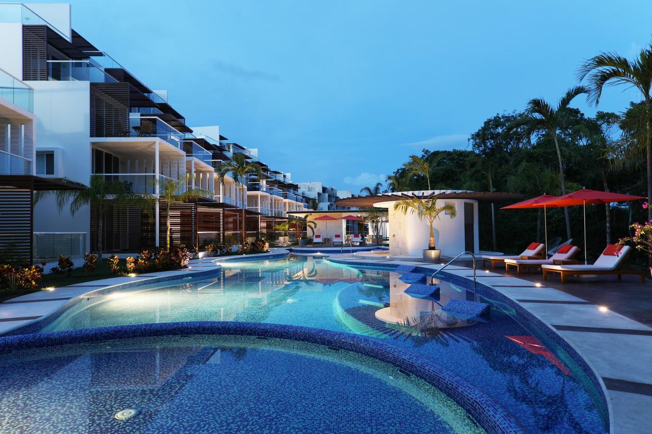 Terrazas Apartments By Bahia Principe Chacalal Exterior photo